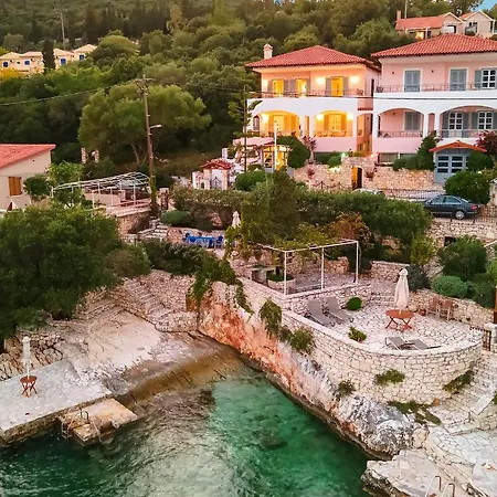 Vila Kefalonia Original - Alexander Beachfront *